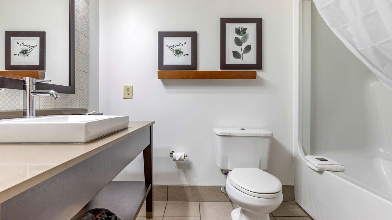 Photo of Bathroom in Lumberton