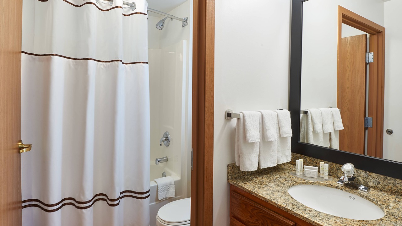 Photo of Bathroom in Warehouse District