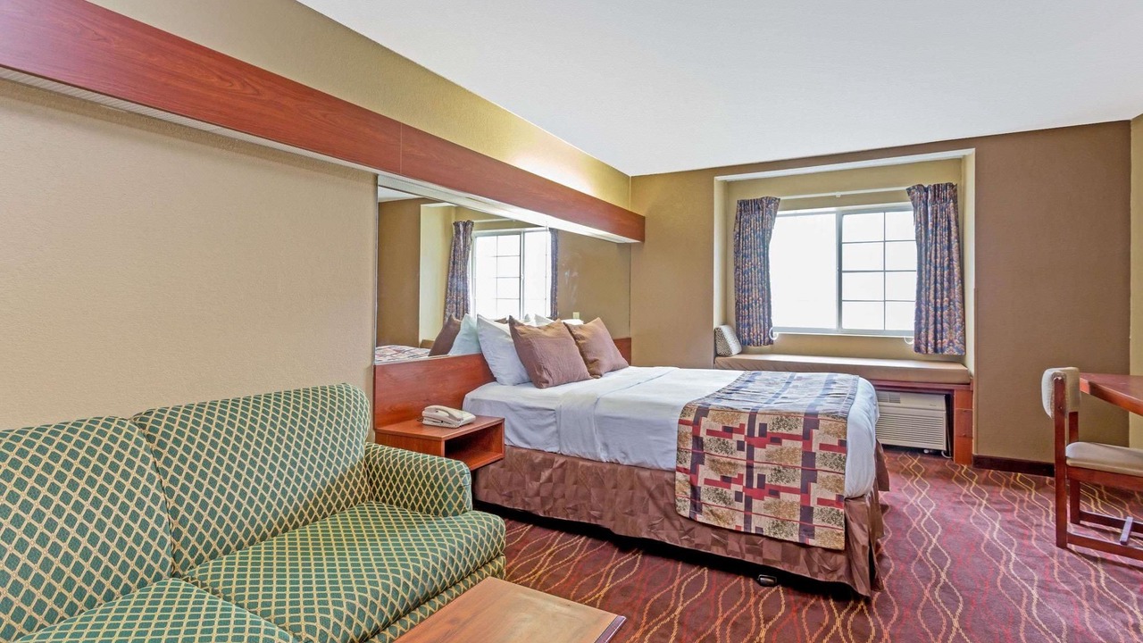 Photo of Livingroom in Norcross