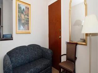 Photo of Livingroom in Lumberton