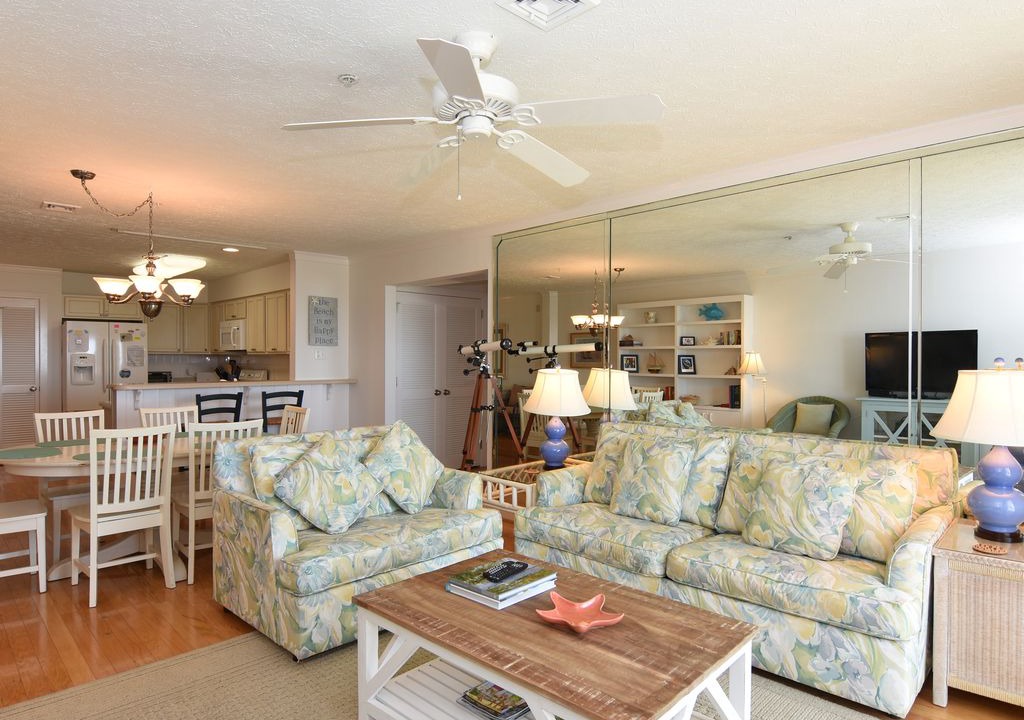 Photo of Livingroom in Shell Island
