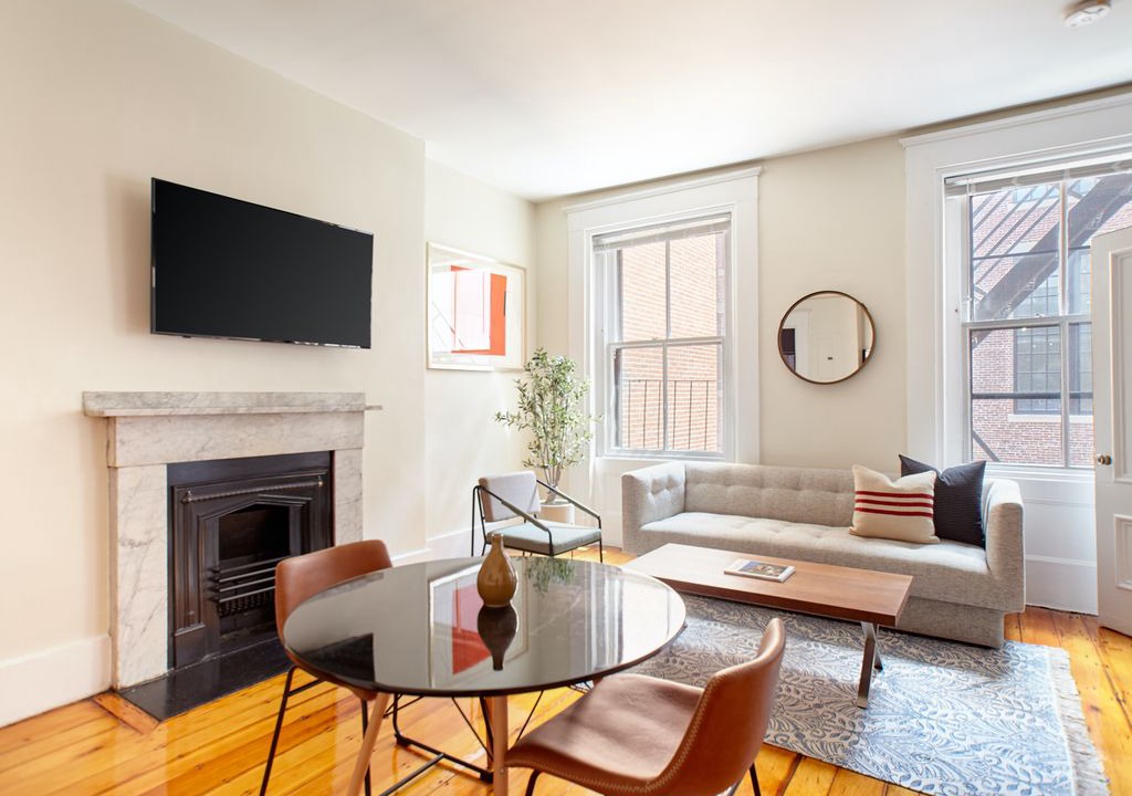 Photo of Livingroom in Beacon Hill