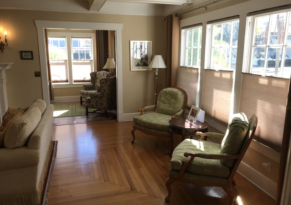 Photo of Livingroom in Historic Old Northeast