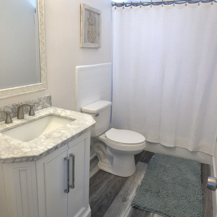 Photo of Bathroom in Coral Ridge Isles
