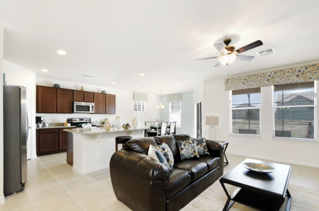 Photo of Livingroom in West Haven