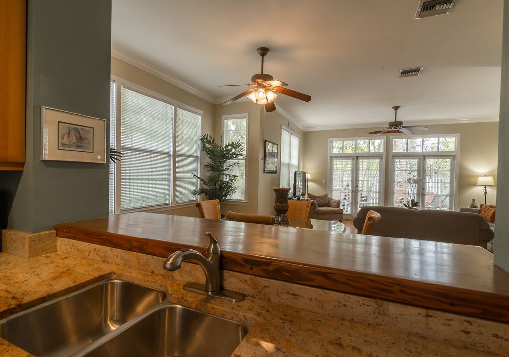 Photo of Livingroom in Bahama Village