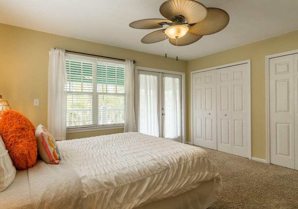 Photo of Bedroom in Bahama Village