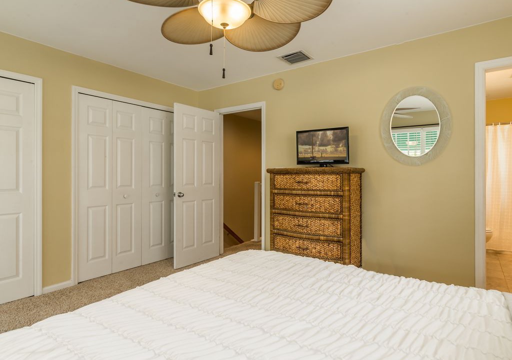 Photo of Bedroom in Bahama Village