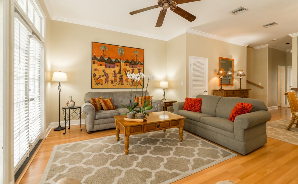 Photo of Livingroom in Bahama Village
