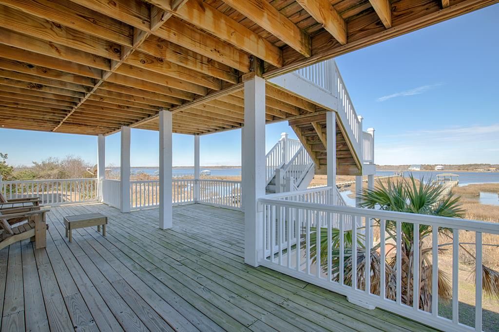 Photo of Patio Balcony in Cape Island