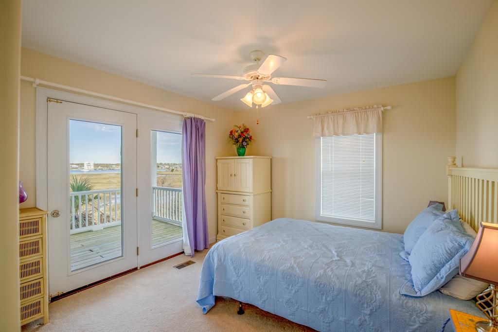Photo of Bedroom in Cape Island