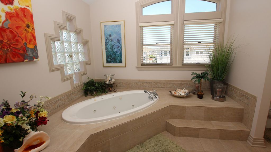Photo of Bathroom in Ocean Sands