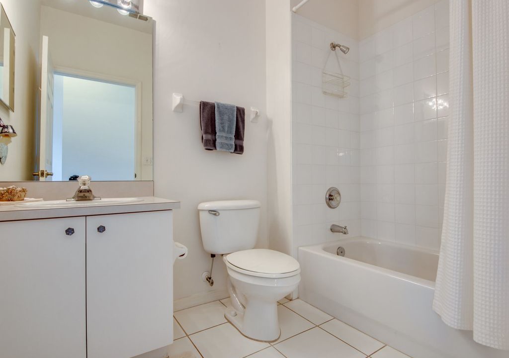Photo of Bathroom in Cypress Lake