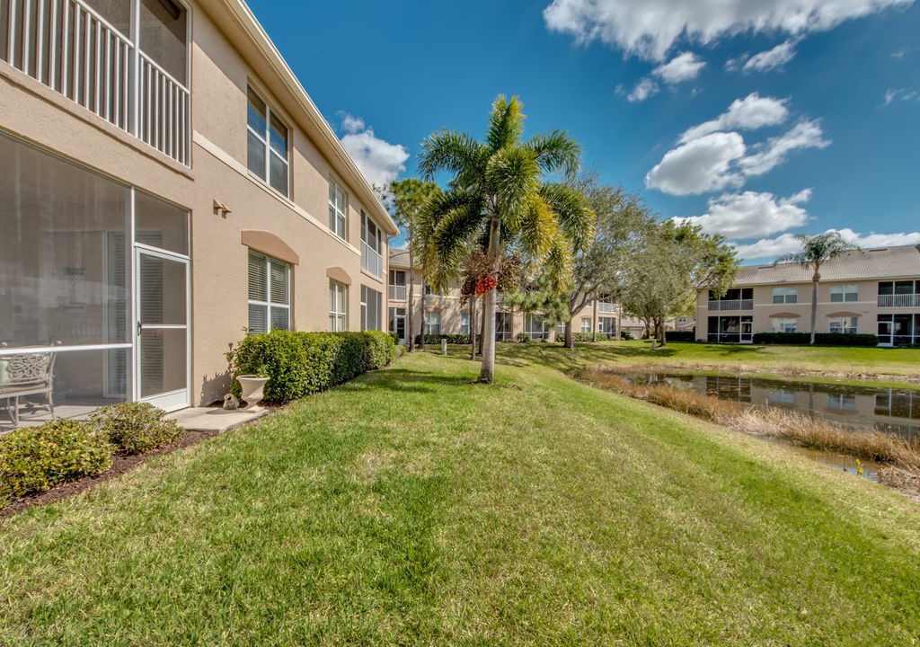 Photo of Buildings in Cypress Lake