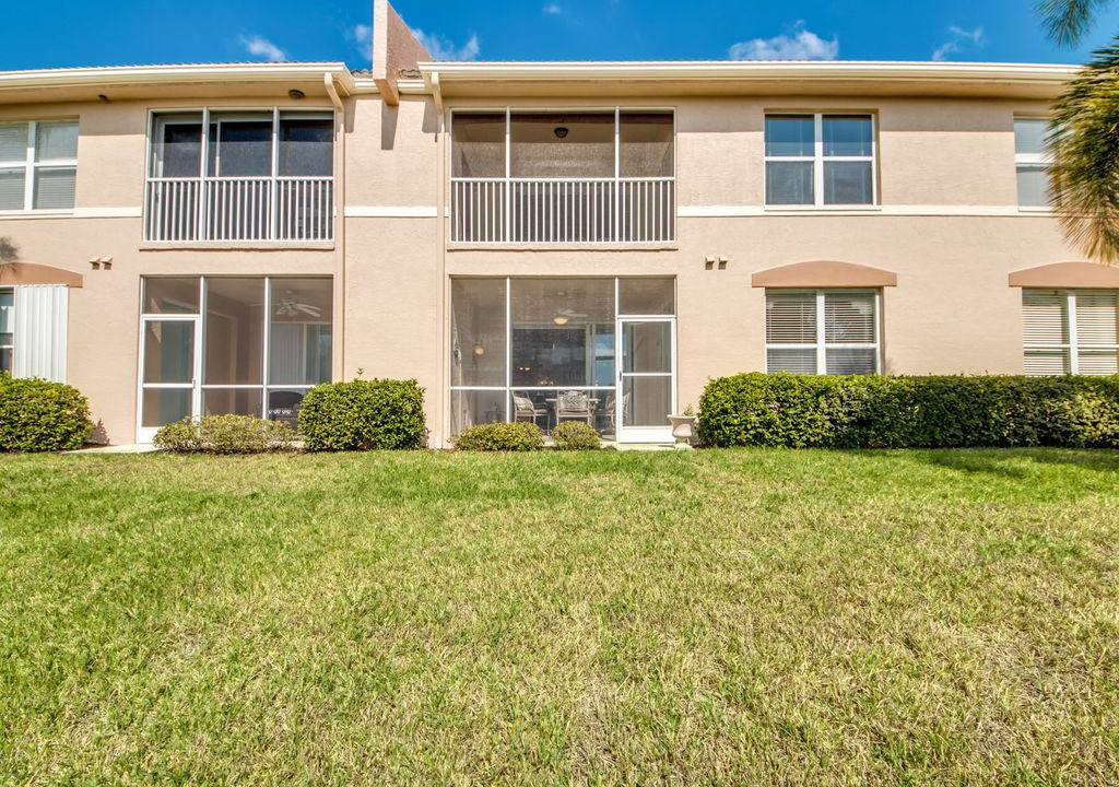Photo of Buildings in Cypress Lake