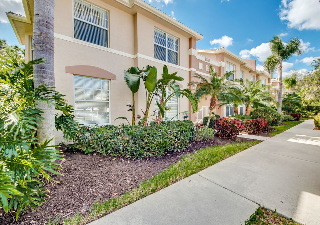 Photo of Buildings in Cypress Lake