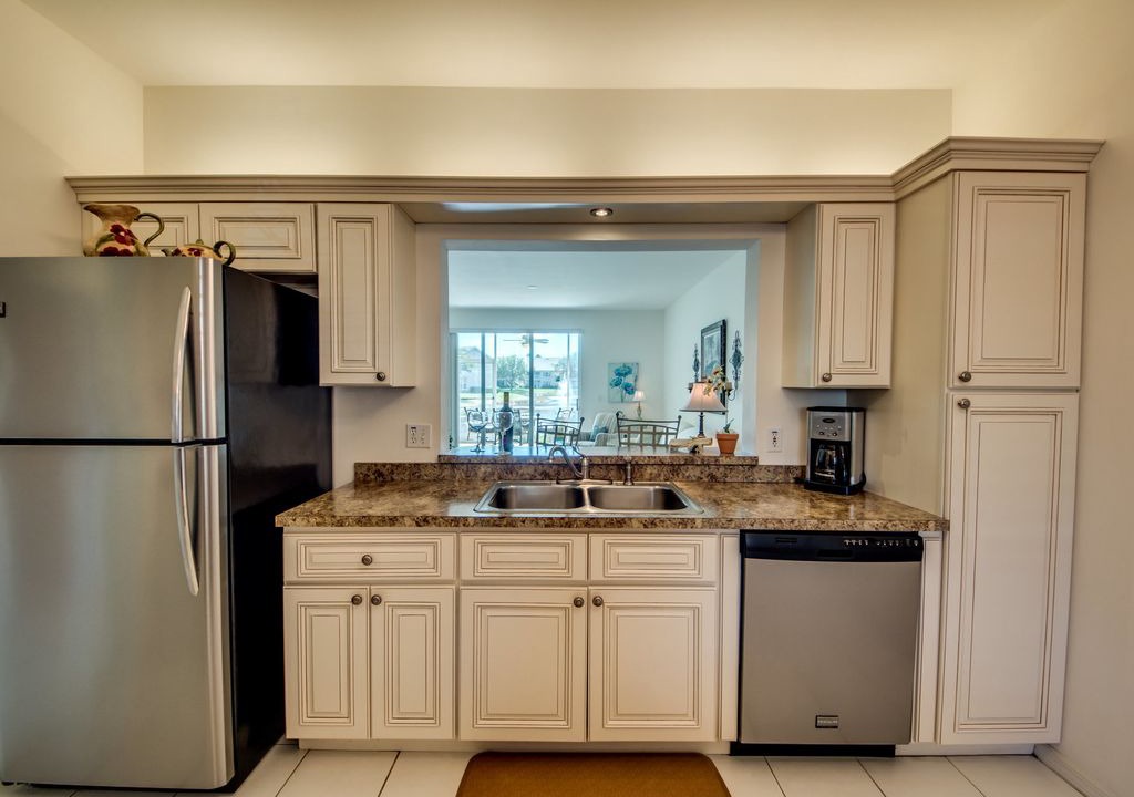 Photo of Kitchen in Cypress Lake