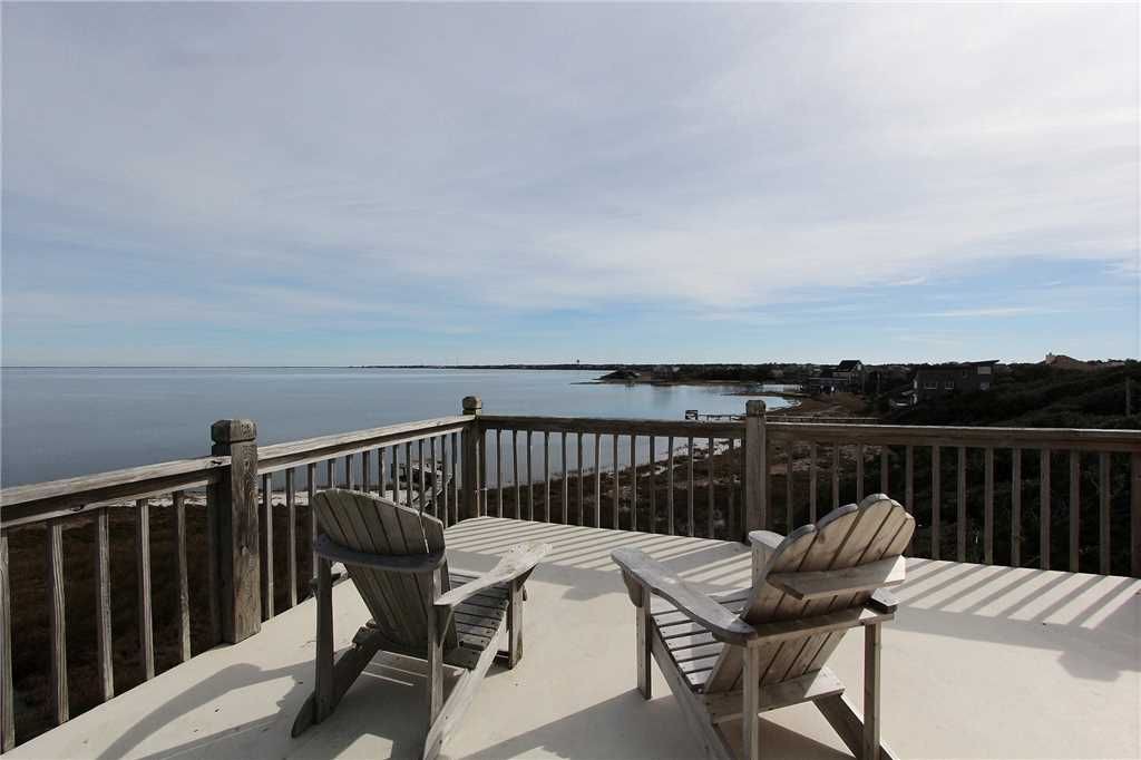 Photo of Patio Balcony in Brigands' Bay