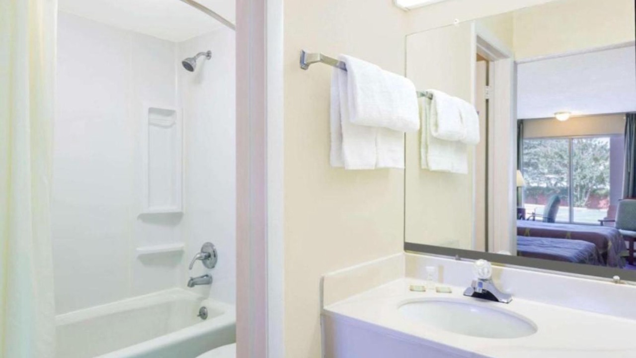 Photo of Bathroom in Ashland
