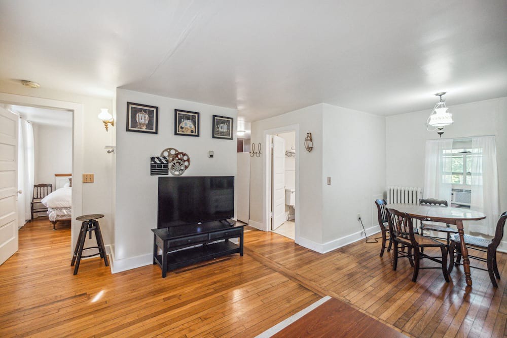 Photo of Bedroom in Martinsburg
