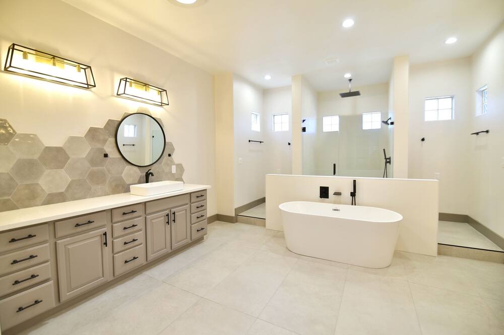Photo of Bathroom in Silverado Ranch