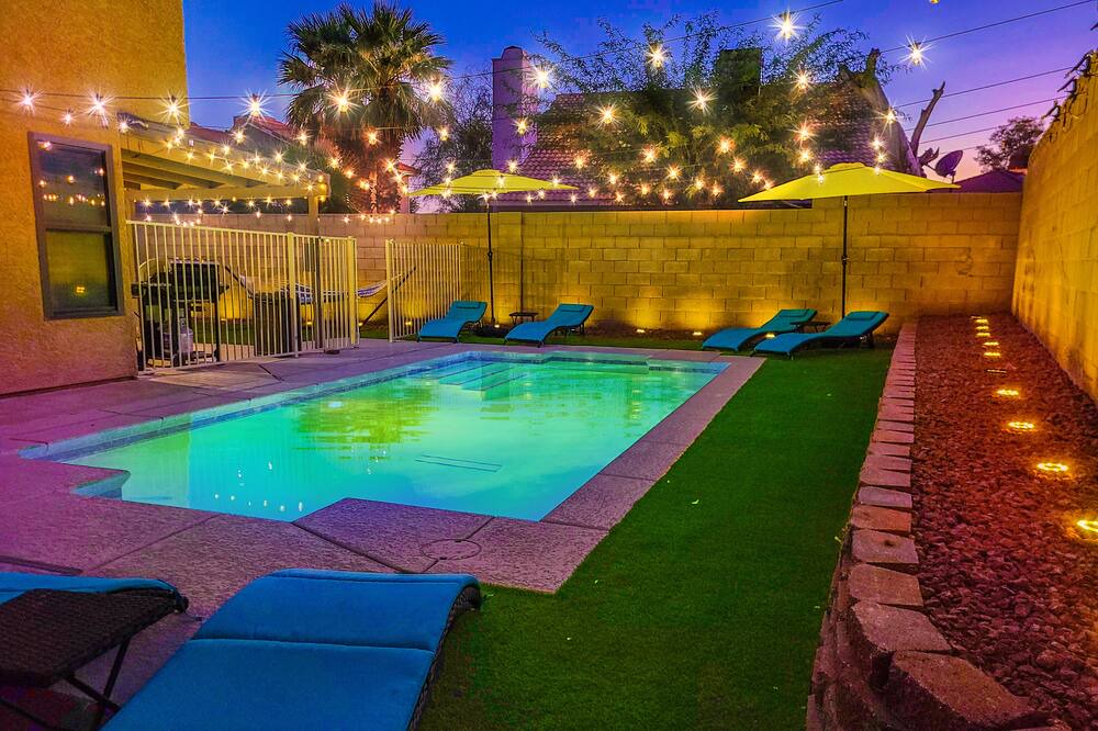 Photo of Outdoor in Sunrise Manor