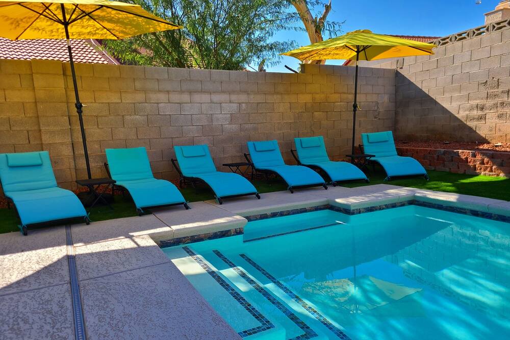 Photo of Outdoor in Sunrise Manor
