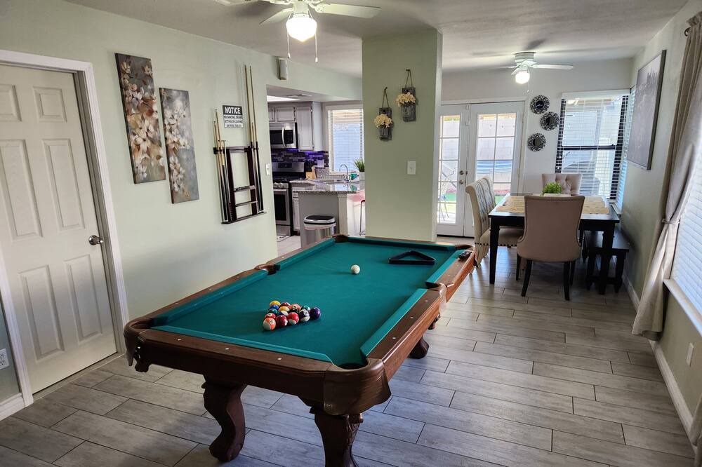 Photo of Bedroom in Sunrise Manor
