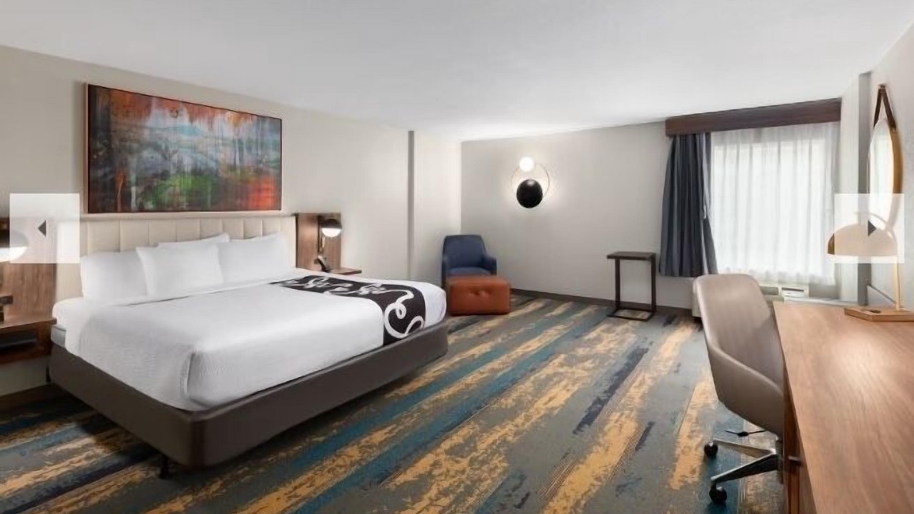 Photo of Bedroom in Knoxville