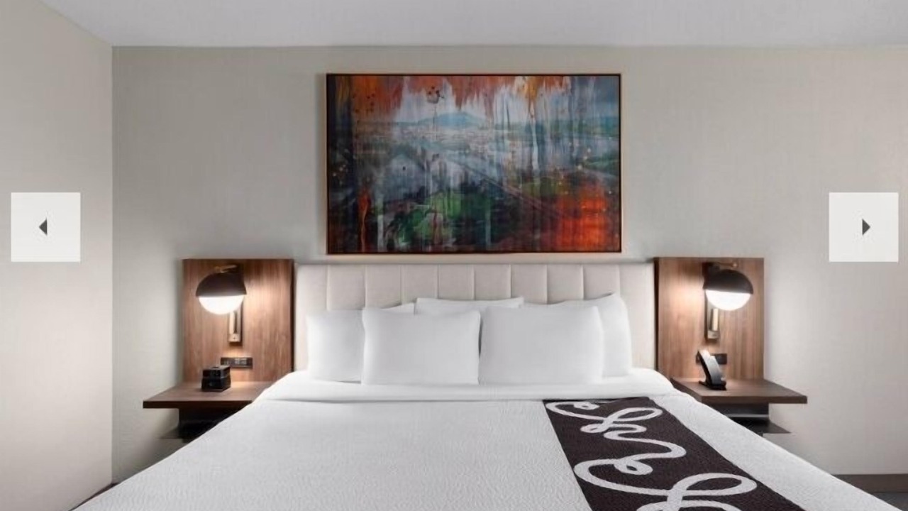 Photo of Bedroom in Knoxville