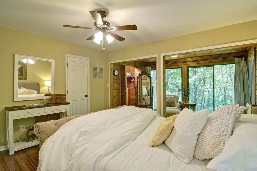 Photo of Bedroom in Tate