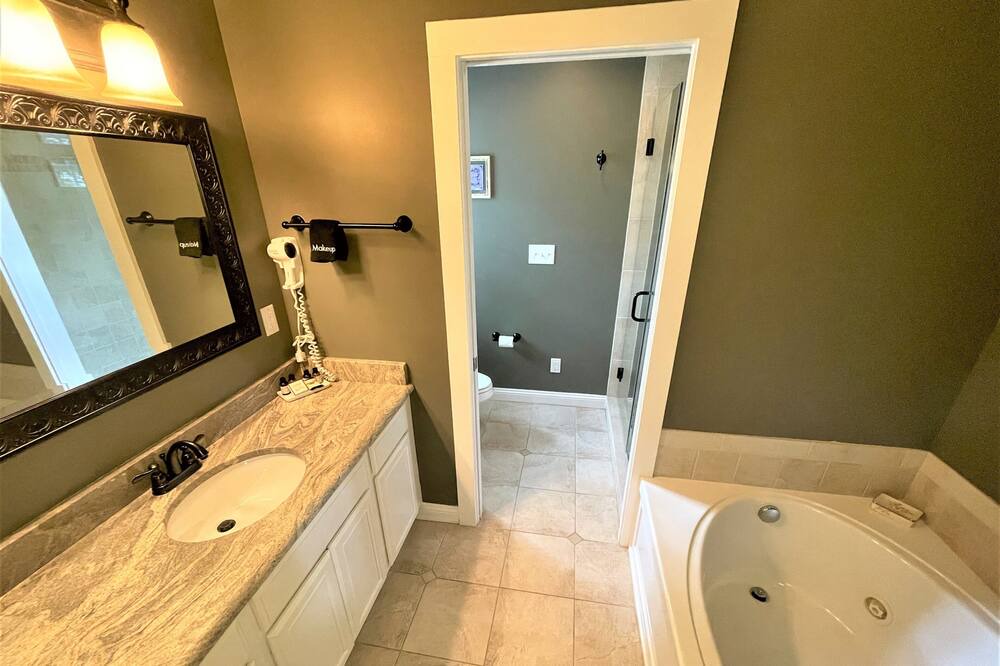 Photo of Bathroom in Swansboro