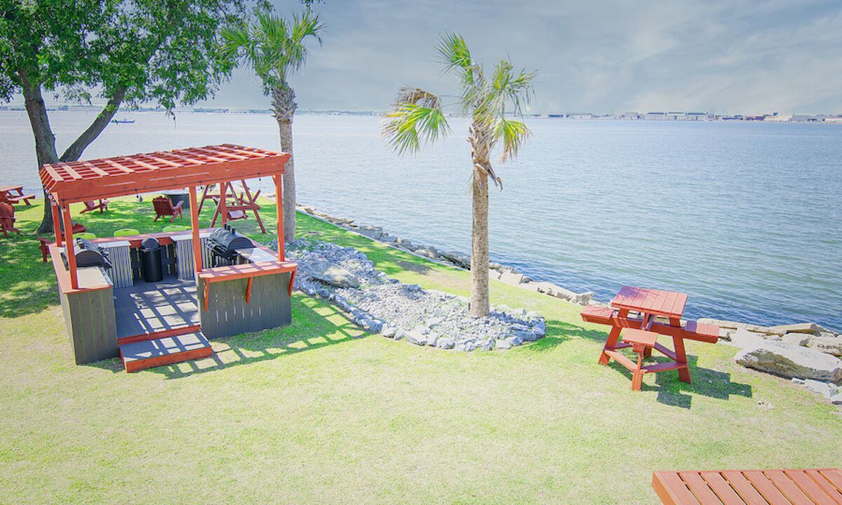 Photo of Outdoor in Willoughby Spit