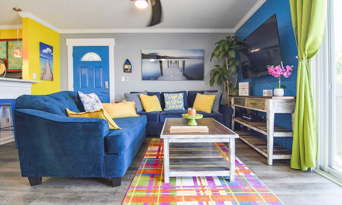 Photo of Livingroom in Willoughby Spit