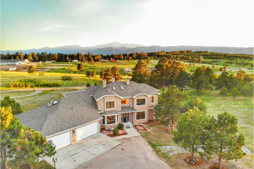 Photo of Outdoor in Colorado Springs