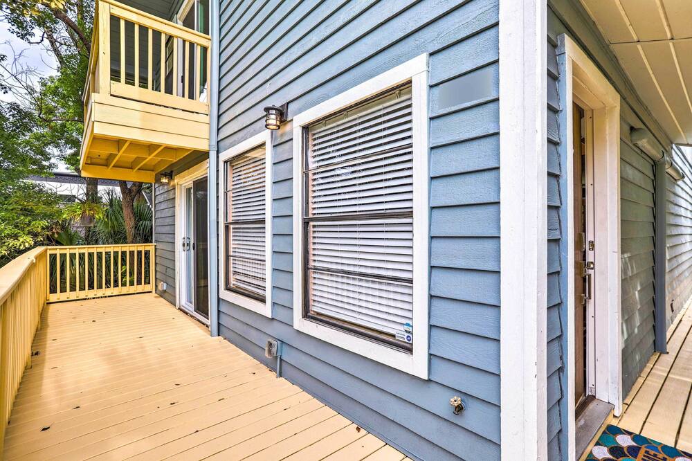 Photo of Patio Balcony in Historic Old Northeast