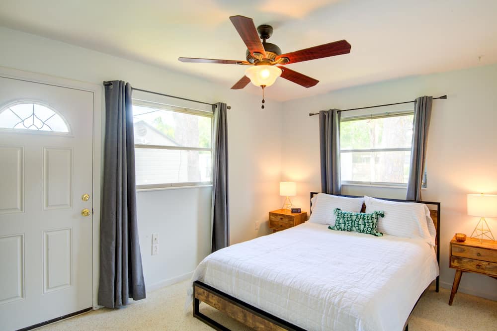 Photo of Bedroom in Park East
