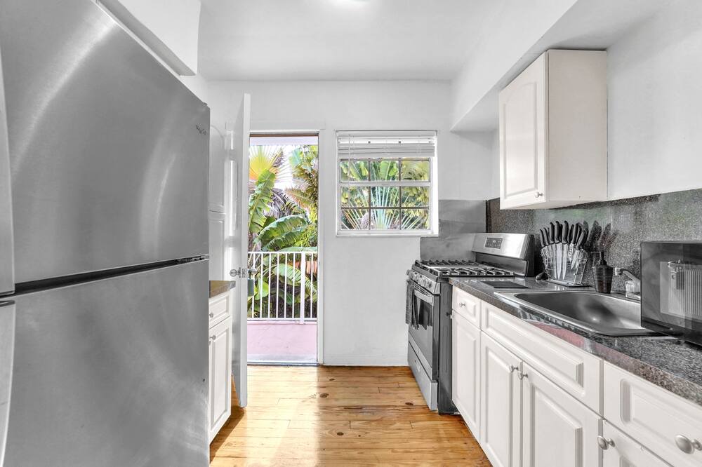 Photo of Kitchen in Bay Harbor Islands