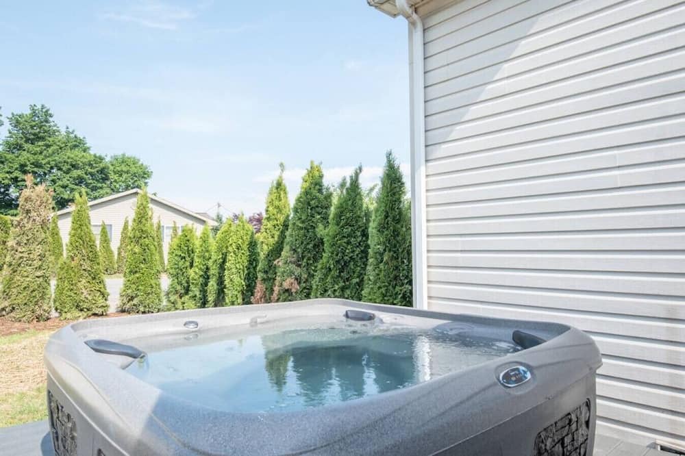 Photo of Outdoor in Mount Aetna