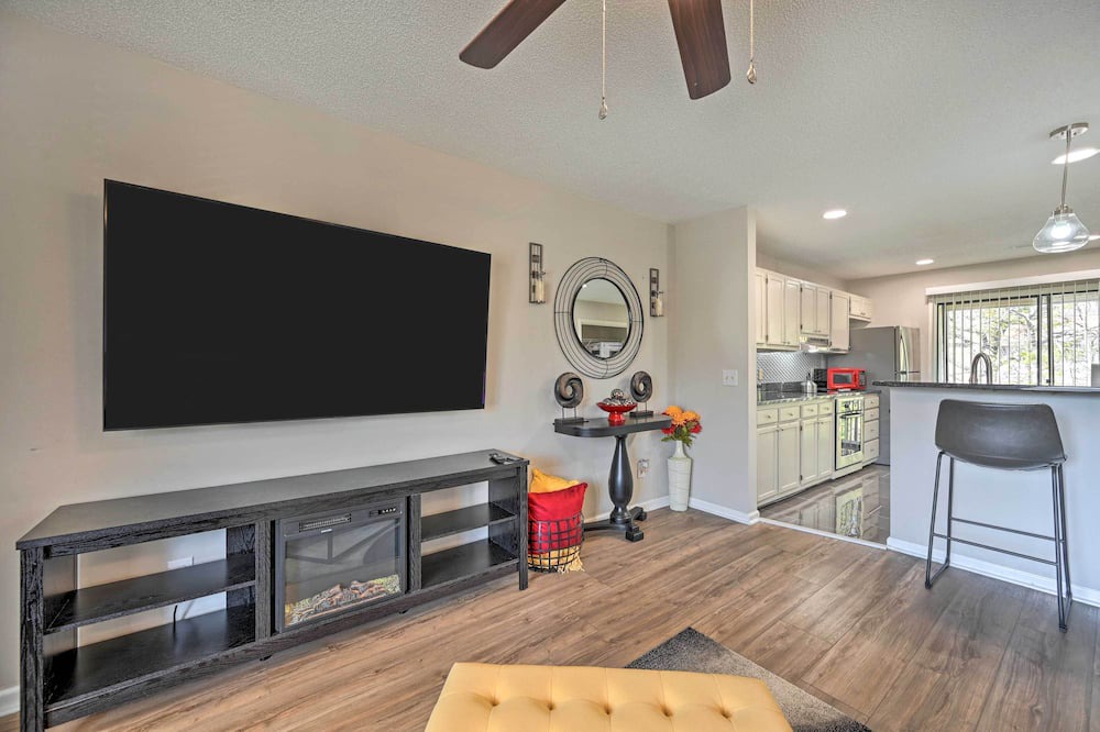 Photo of Livingroom in Archdale
