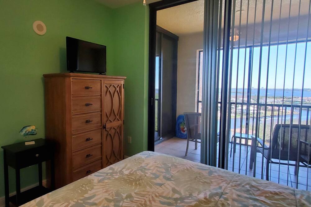 Photo of Bedroom in Cape Harbour
