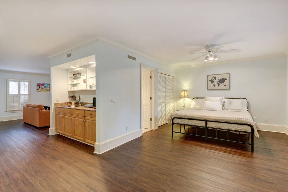 Photo of Bedroom in Old West Broad Neighborhood