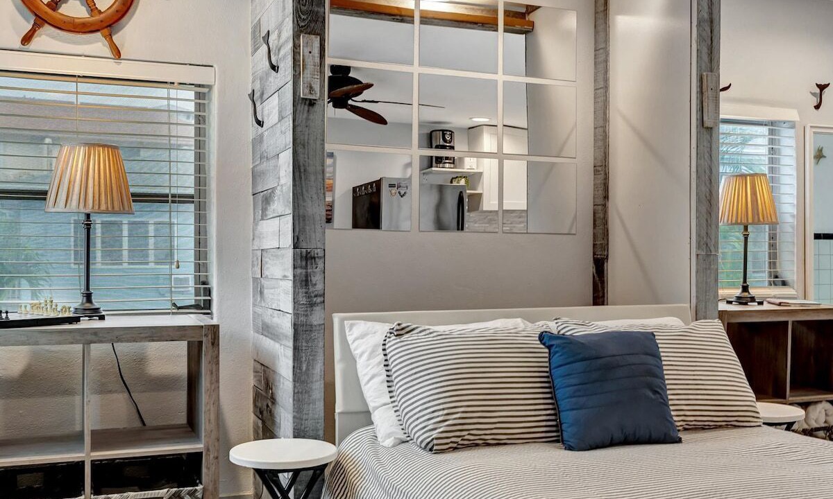 Photo of Bedroom in Clearwater Beach