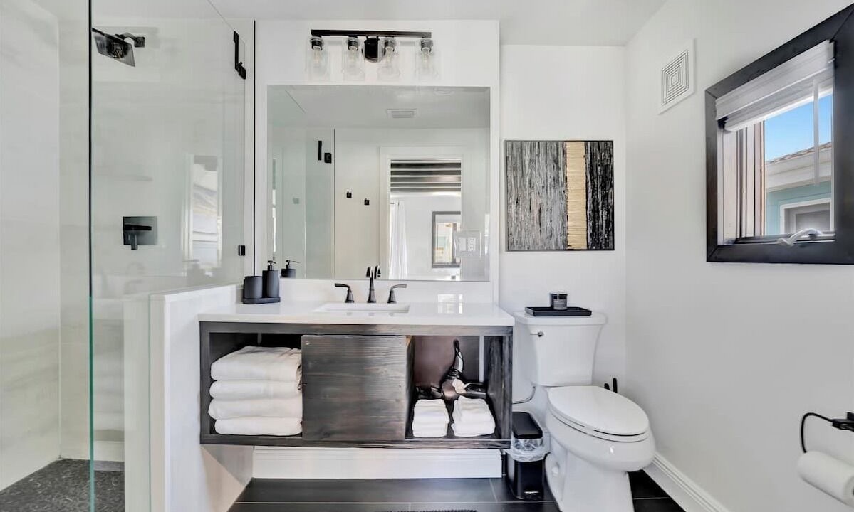 Photo of Bathroom in Clearwater Beach