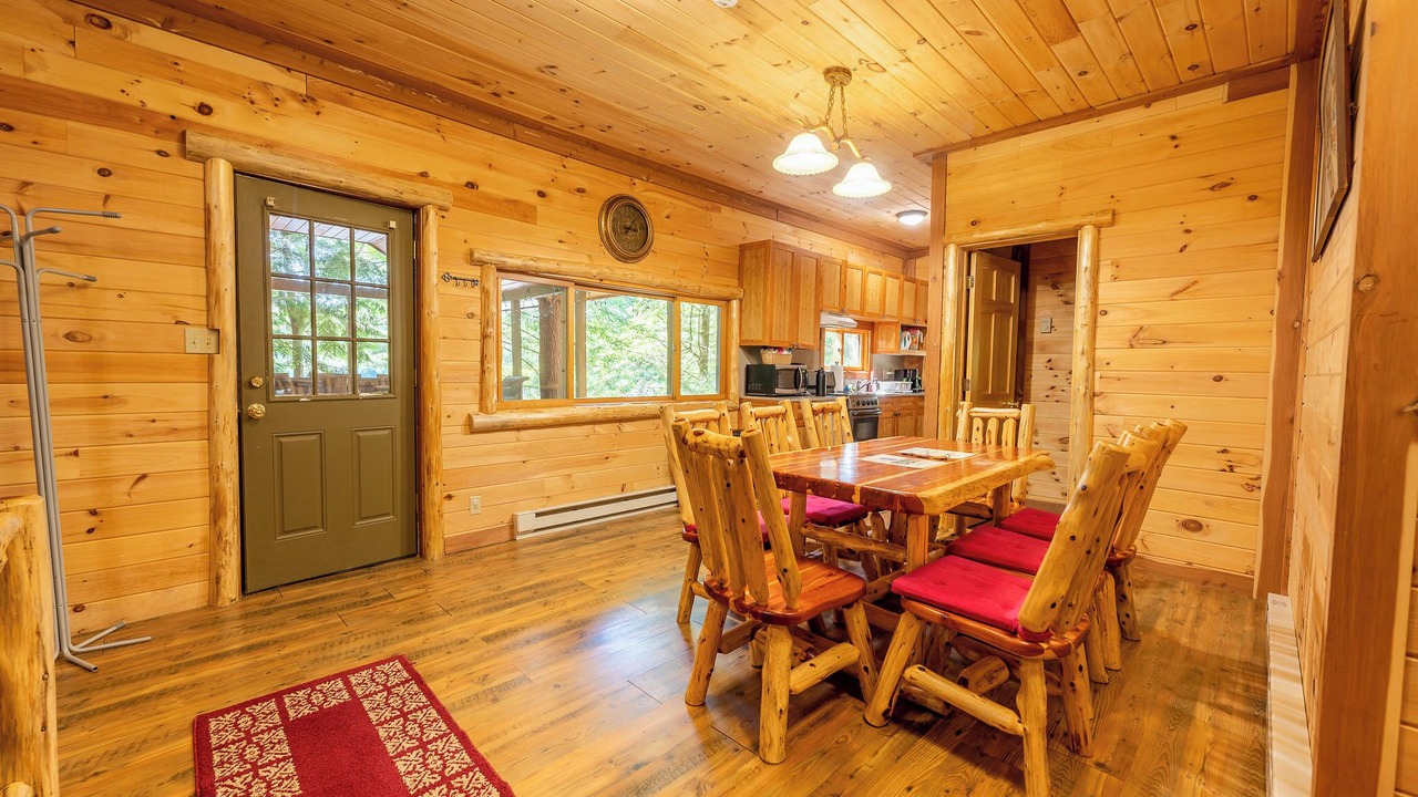 Photo of Bedroom in Long Lake