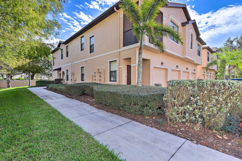 Photo of Outdoor in Bee Ridge