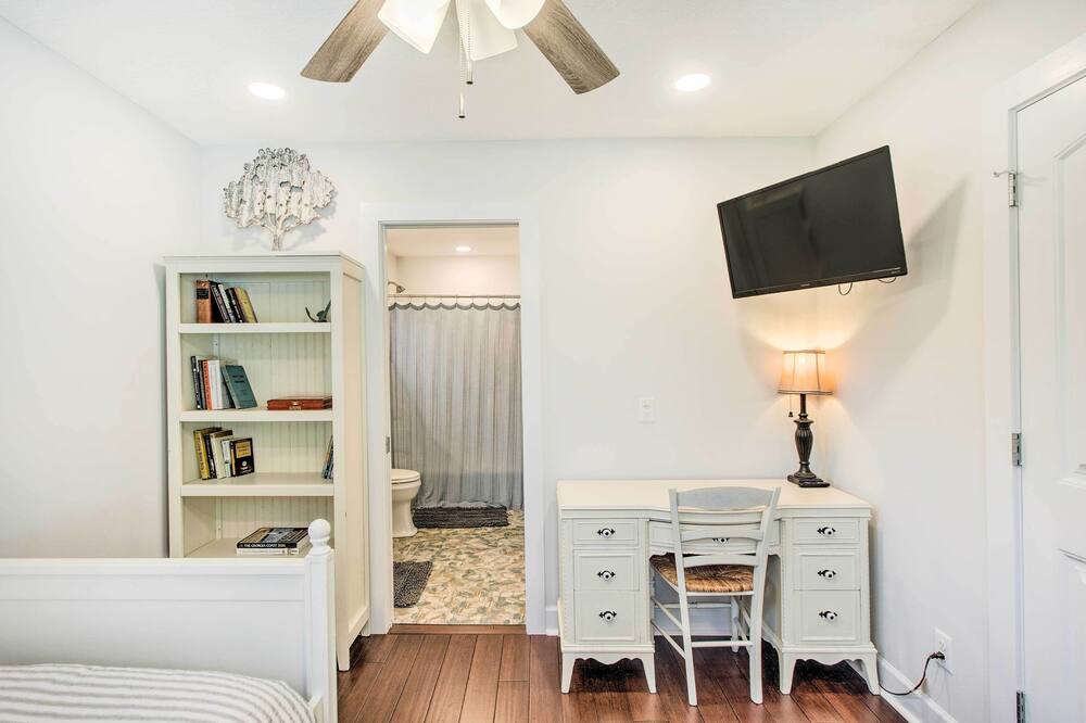 Photo of Bedroom in Darien