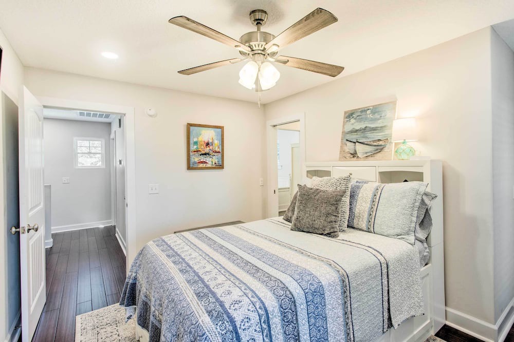 Photo of Bedroom in Darien