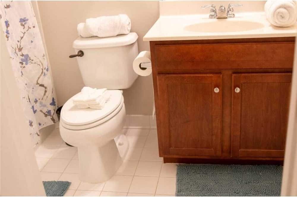 Photo of Bathroom in Ashburn