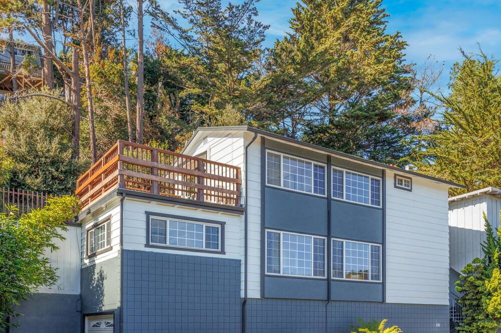 Photo of Outdoor in San Bruno